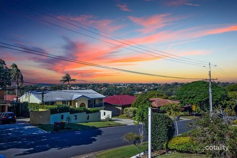 Property photo of 12 Koumala Street Mansfield QLD 4122