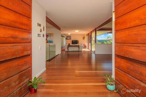 Property photo of 12 Koumala Street Mansfield QLD 4122