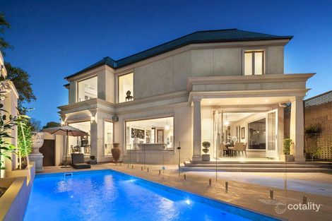 Property photo of 2 Perry Court Kew VIC 3101