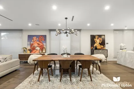 Property photo of 60 Lloyd Street Strathmore VIC 3041