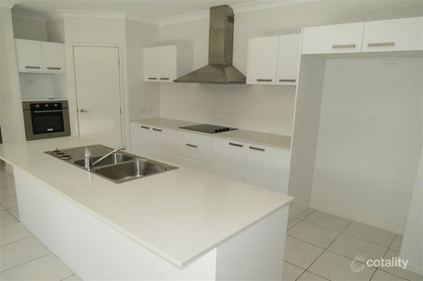 Property photo of 19 The Rivers Edge Mooloolah Valley QLD 4553