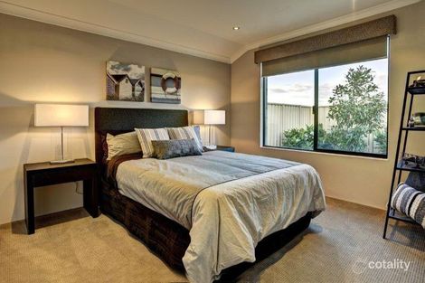 Property photo of 2 Bartram Road Success WA 6164