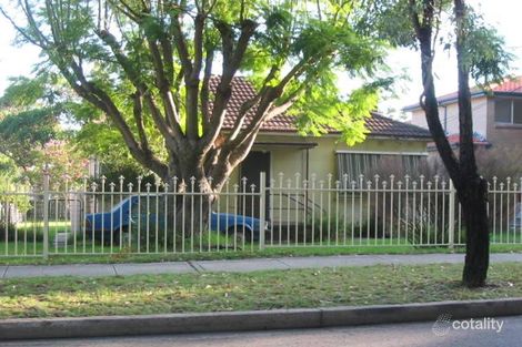Property photo of 10 Enright Street East Hills NSW 2213