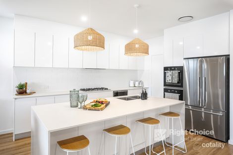 Property photo of 12 Noble Road Tullimbar NSW 2527