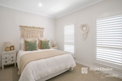 Property photo of 12 Noble Road Tullimbar NSW 2527