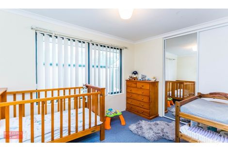Property photo of 9 Agate Way Maida Vale WA 6057