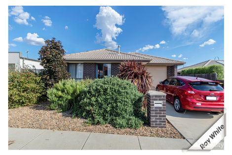14 Constance Stone St, Macgregor, ACT 2615
