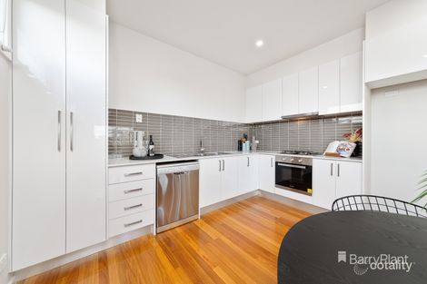Property photo of 2/33 View Street Pascoe Vale VIC 3044