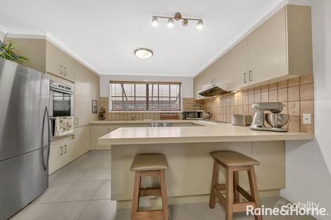 Property photo of 3 Marney Court Brookfield VIC 3338