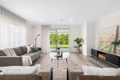 Property photo of 4 Fleetwood Drive Doreen VIC 3754