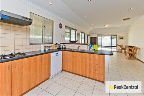 Property photo of 6 Sherbourne Corner Success WA 6164