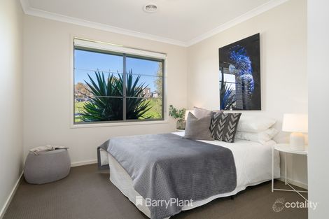 Property photo of 4 Cayley Place Leopold VIC 3224