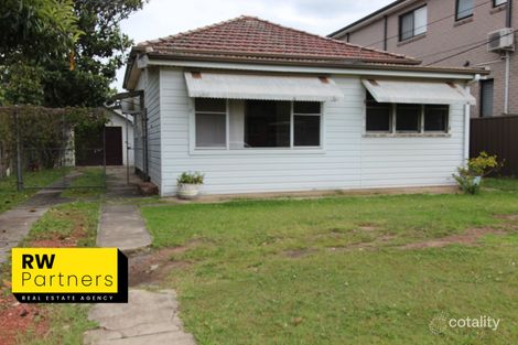 8 Earl St, Canley Vale, NSW 2166