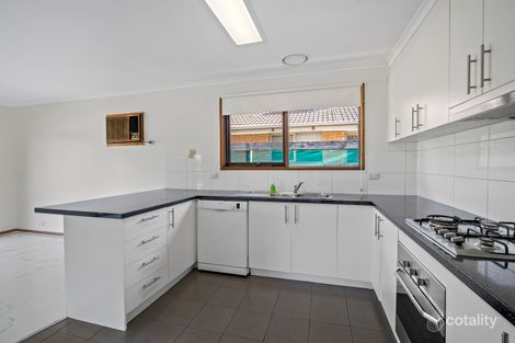 Property photo of 15 Briar Close Narre Warren VIC 3805