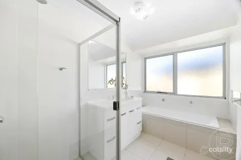 Property photo of 27 Foxtail Circuit Mountain Creek QLD 4557