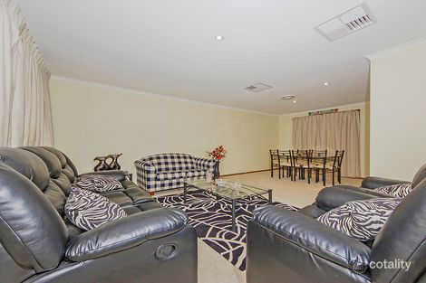Property photo of 70 Pannam Drive Hoppers Crossing VIC 3029