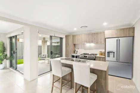 Property photo of 16 Narooma Street Tullimbar NSW 2527