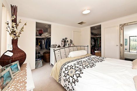 Property photo of 27 Cottesloe Crescent Secret Harbour WA 6173
