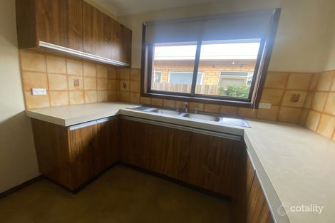 Property photo of 2/22 Lyndhurst Crescent Brunswick East VIC 3057