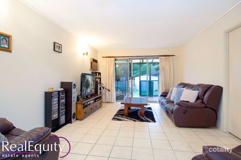 Property photo of 9 Topin Place Moorebank NSW 2170