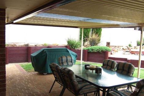 Property photo of 26 Skyfarmer Place Raby NSW 2566