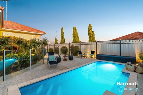 28 Sainte Maxime Ave, Port Kennedy, WA 6172