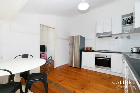 Property photo of 18 Imperial Terrace Paddington QLD 4064