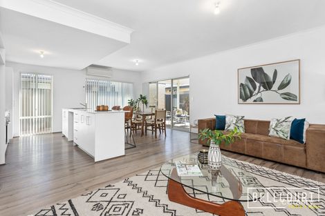 Property photo of 20 Greensand Promenade Treeby WA 6164