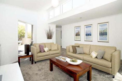 2/3 Alicia St, Hampton, VIC 3188