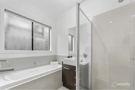 Property photo of 1/28 Tony Drive Truganina VIC 3029