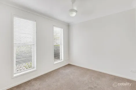 Property photo of 2 Punter Close Glenvale QLD 4350