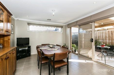 Property photo of 2/1 Harmony Drive Tarneit VIC 3029