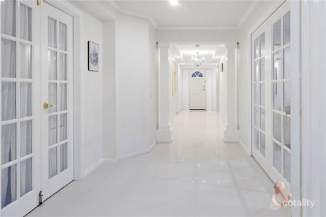 Property photo of 31 Jacaranda Place Craigieburn VIC 3064