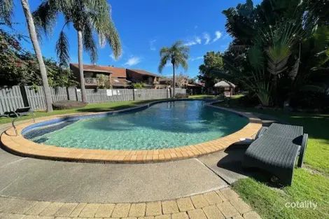 Property photo of 18/111 Salerno Street Surfers Paradise QLD 4217