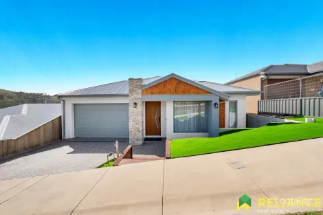 Property photo of 11 Swanton Avenue Maddingley VIC 3340