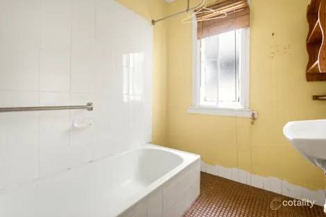 Property photo of 22 Old Bass Point Road Shellharbour NSW 2529