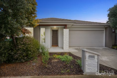 Property photo of 52 Parkvista Drive Truganina VIC 3029