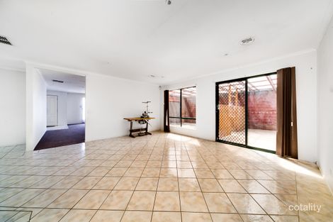 Property photo of 21 Haydn Place Narre Warren South VIC 3805