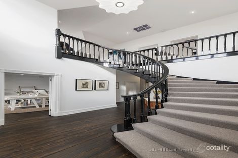 Property photo of 6 Lang Court Malvern East VIC 3145