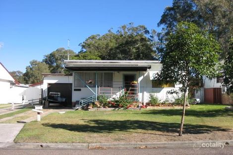 30 Brennon Rd, Gorokan, NSW 2263