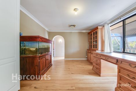 Property photo of 4 Woodcourt Street Ambarvale NSW 2560