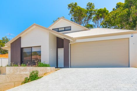 Property photo of 16 Canopus Court Dawesville WA 6211