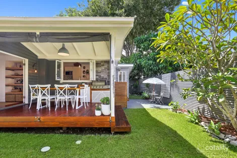 17 Station St, Currumbin Waters, QLD 4223
