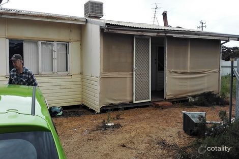 Property photo of 31 Lenneberg Street Marvel Loch WA 6426