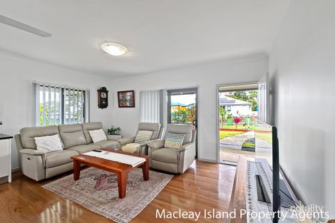 Property photo of 25 Tukkeri Street Macleay Island QLD 4184