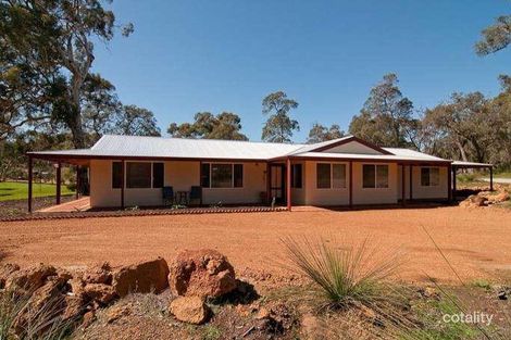 380 Leith St, Chidlow, WA 6556