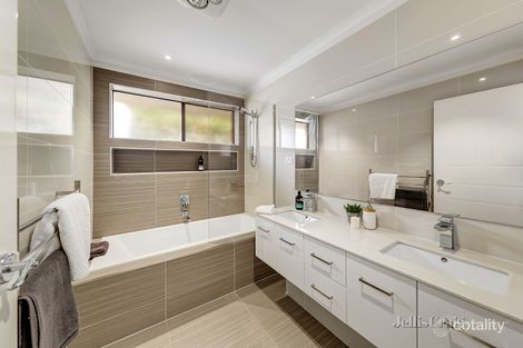Property photo of 1/139 Waverley Road Chadstone VIC 3148