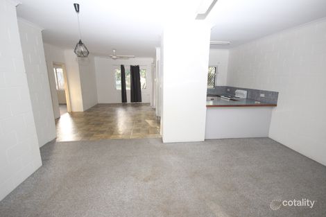 Property photo of 15 Mermaid Close Bentley Park QLD 4869
