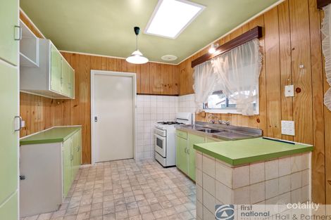 Property photo of 28 Mangana Drive Mulgrave VIC 3170