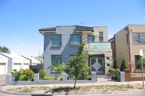 6 Mary Walsh St, Maribyrnong, VIC 3032